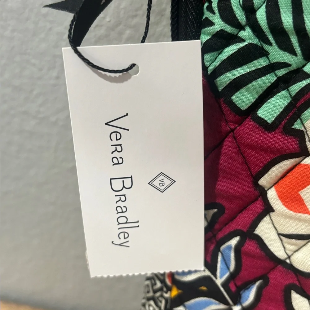 Vera Bradley ~ “Laptop Sleeve” in Kauai Floral ~ NWT’s - Picture 2 of 7